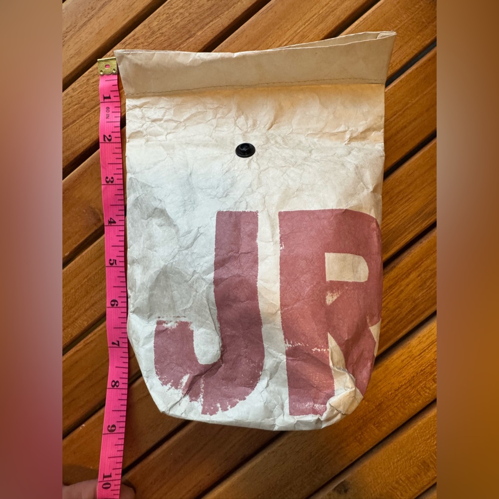 Jones Road Paper Makeup Bag - Picture 2 of 5